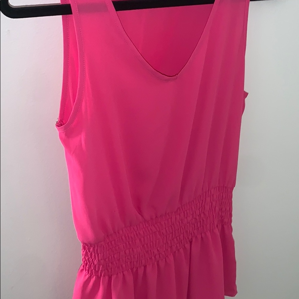 Pink tank - Picture 2 of 2